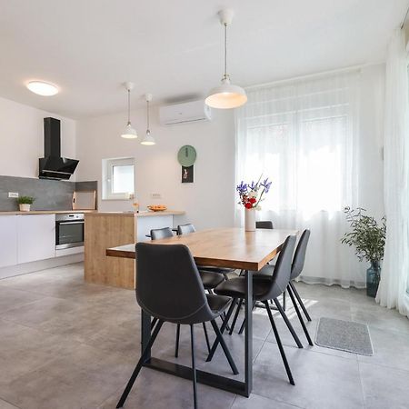 Villa Karma 52 à Zadar Extérieur photo